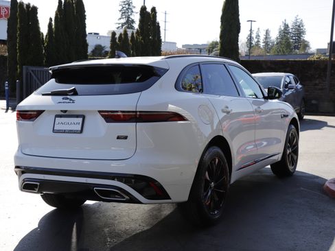 New 2026 Jaguar F-PACE R-Dynamic S AWD/4WD image 8