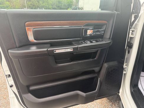 Used 2017 RAM 2500 Laramie AWD/4WD image 14
