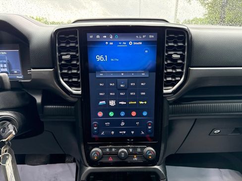 Used 2024 Ford Ranger XLT w/ FX4 Off-Road Package AWD/4WD image 18