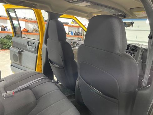 Used 2003 Chevrolet S10 Pickup LS w/ Appearance Package image 18