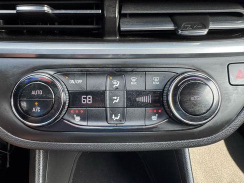 Used 2024 Buick Envista Preferred FWD image 21