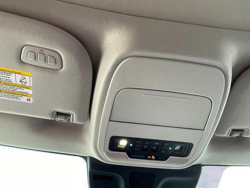 Used 2025 Ford Expedition Max Active image 60