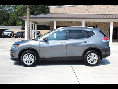 Used 2016 Nissan Rogue SV