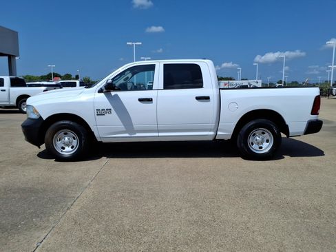 Used 2022 RAM 1500 Tradesman w/ Trailer Tow Group AWD/4WD image 2