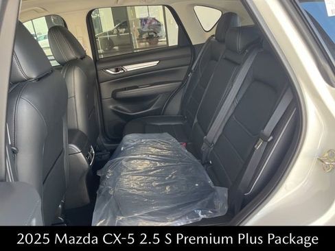 New 2025 MAZDA CX-5 AWD 2.5 S w/ Premium Plus Pkg image 24
