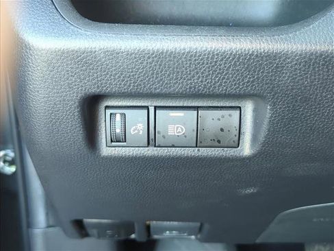 Used 2023 Toyota RAV4 LE image 10