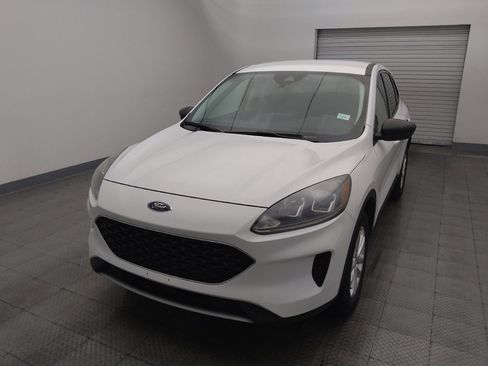 Used 2022 Ford Escape SE w/ Cold Weather Package image 15