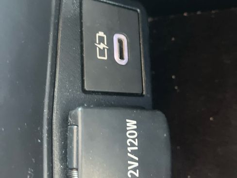 Used 2025 Toyota Corolla LE FWD image 26