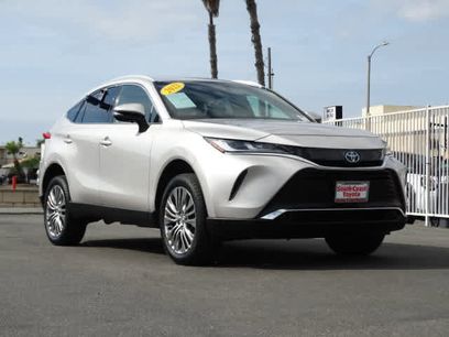 Certified 2022 Toyota Venza XLE