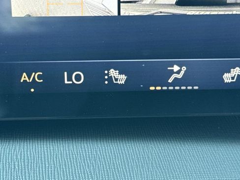 New 2026 Buick Enclave Sport Touring w/ Power Package image 21