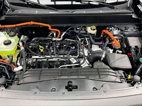 New 2026 Ford Maverick Lariat AWD/4WD image 12
