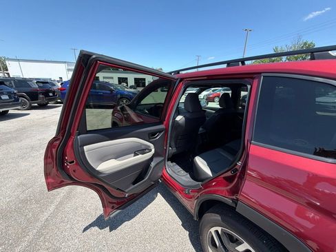 Used 2026 Subaru Forester Touring AWD/4WD image 14