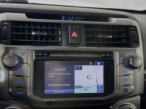 Used 2019 Toyota 4Runner Limited image 15