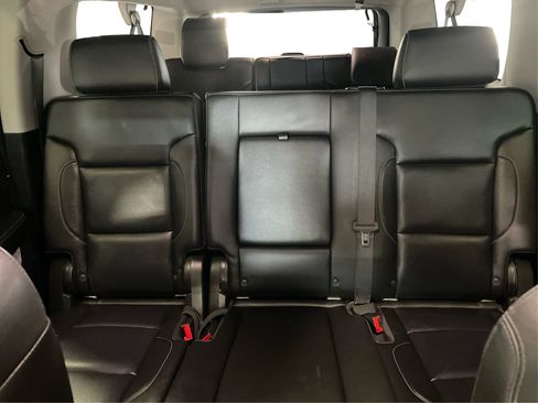 Used 2019 GMC Yukon XL SLT image 19