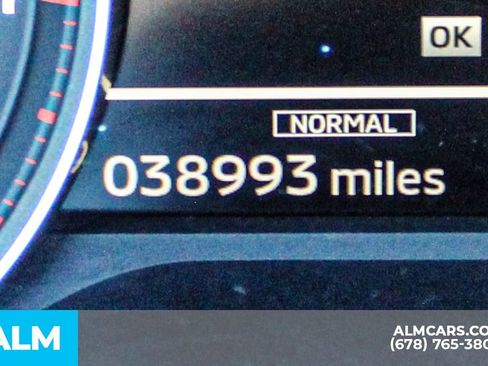 Used 2024 Mitsubishi Outlander SE image 41