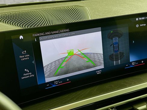 Used 2024 BMW 330i Sedan image 23