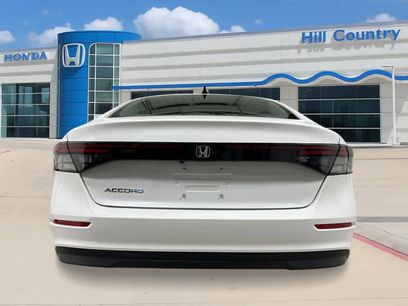 New 2025 Honda Accord SE