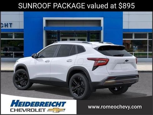 New 2025 Chevrolet Trax ACTIV w/ Sunroof Package image 3