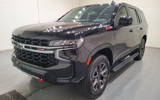Used 2022 Chevrolet Tahoe Z71 AWD/4WD image 3