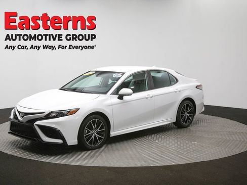 Used 2024 Toyota Camry SE FWD image 56