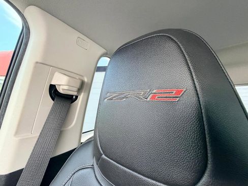 Used 2018 Chevrolet Colorado ZR2 w/ LPO, Premium Interior Package AWD/4WD image 42
