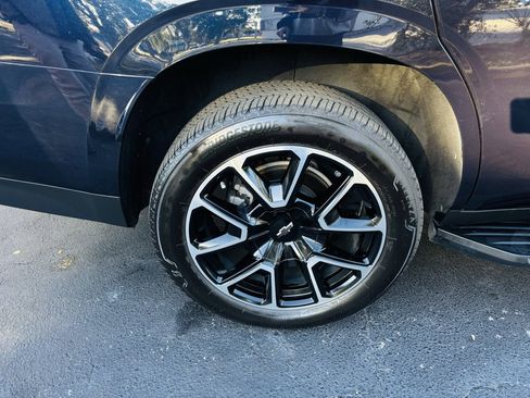 Used 2022 Chevrolet Tahoe RST w/ Luxury Package image 16