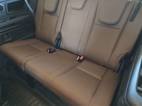 Used 2024 Subaru Ascent Touring image 32