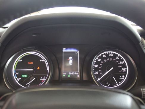 Used 2024 Toyota Camry SE FWD image 23