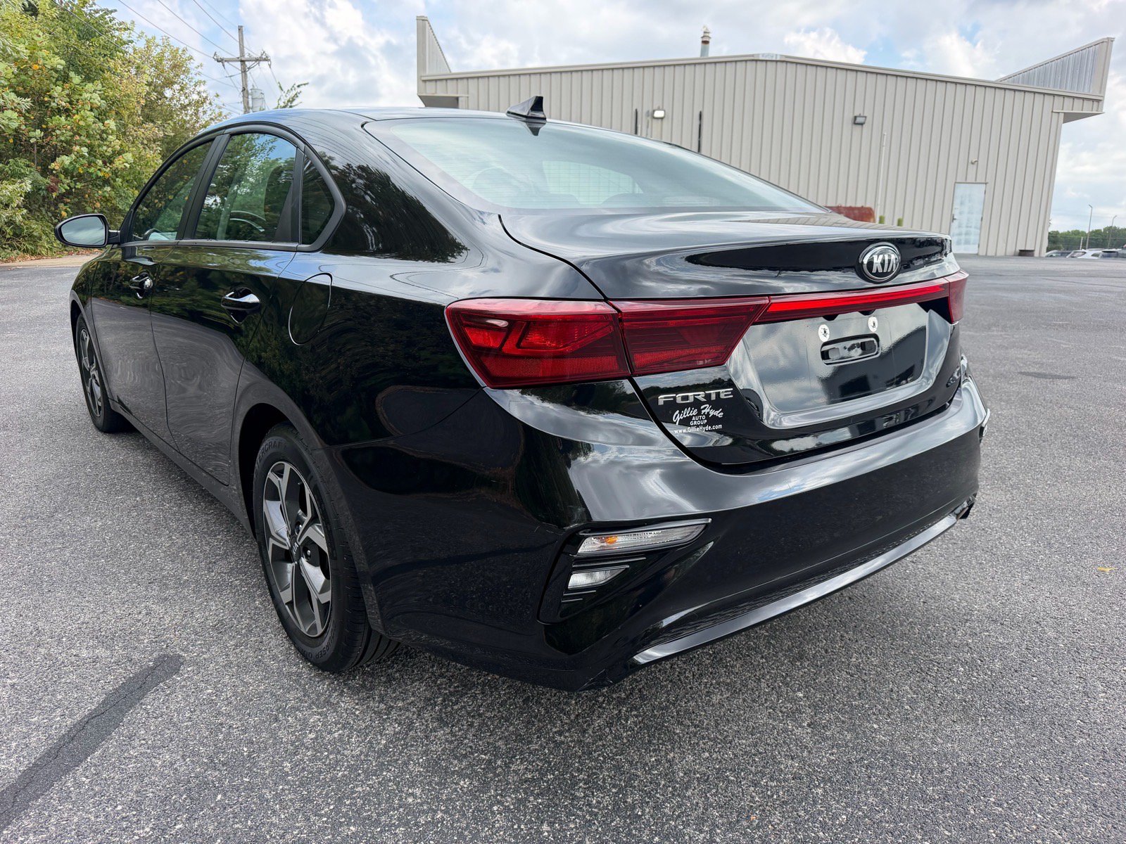 Used 2020 Kia Forte LXS FWD image 10