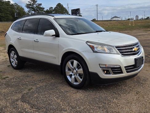 Used 2014 Chevrolet Traverse LTZ image 7