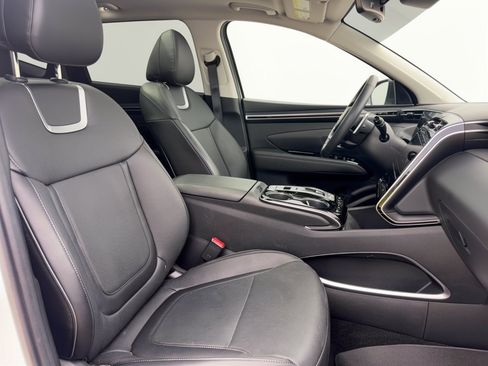 Used 2024 Hyundai Tucson Limited FWD image 30