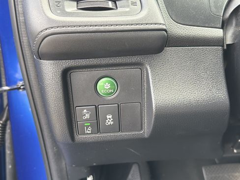 Used 2019 Honda HR-V EX-L image 14