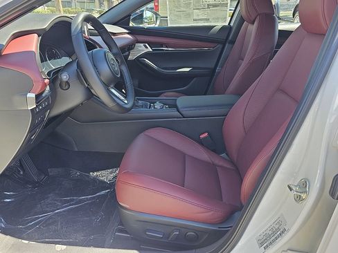 New 2026 MAZDA MAZDA3 Hatchback w/Premium Plus Pkg AWD/4WD image 23