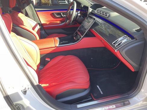 Certified 2025 Mercedes-Benz S 63 AMG S image 47