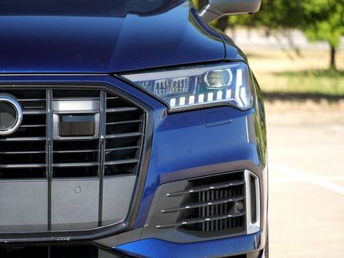 Used 2021 Audi Q7 3.0T Prestige w/ Prestige Package AWD/4WD image 34