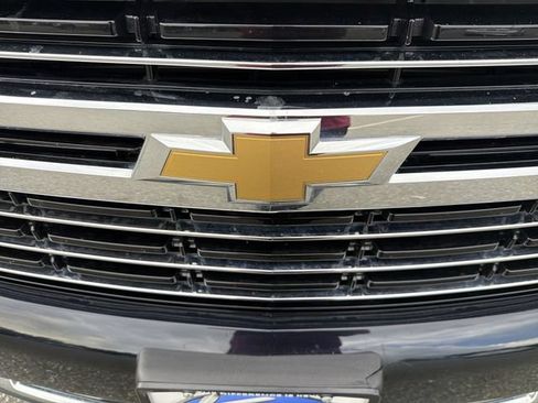 Used 2023 Chevrolet Tahoe LT w/ Max Trailering Package AWD/4WD image 32