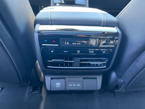 Used 2026 Acura MDX SH-AWD w/ Advance Package image 30