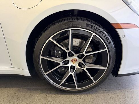 New 2026 Porsche 911 Carrera image 13