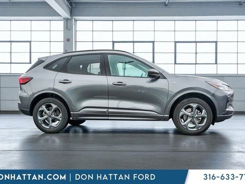Used 2024 Ford Escape ST-Line AWD/4WD image 36