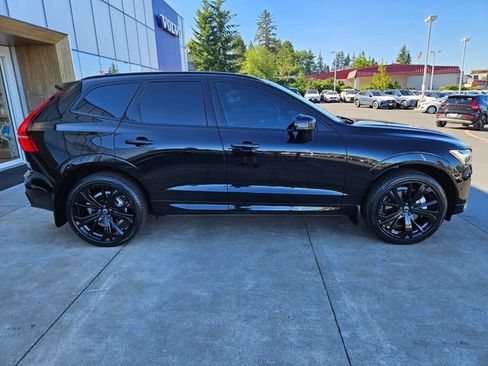 Used 2024 Volvo XC60 T8 Ultimate AWD/4WD image 4