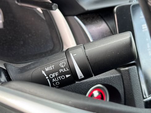 Used 2017 Honda Civic Touring image 35