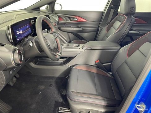 New 2026 Chevrolet Equinox EV RS image 2