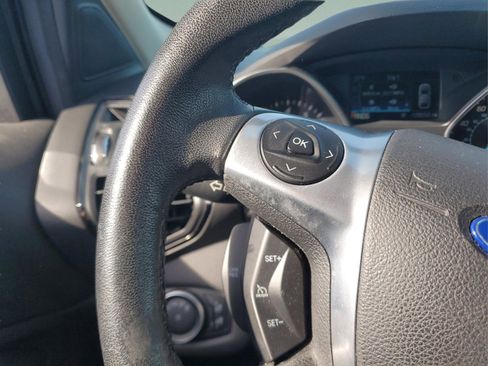 Used 2016 Ford Escape Titanium image 25