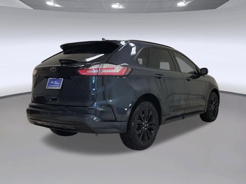 Used 2022 Ford Edge SE w/ Black Appearance Package AWD/4WD image 7