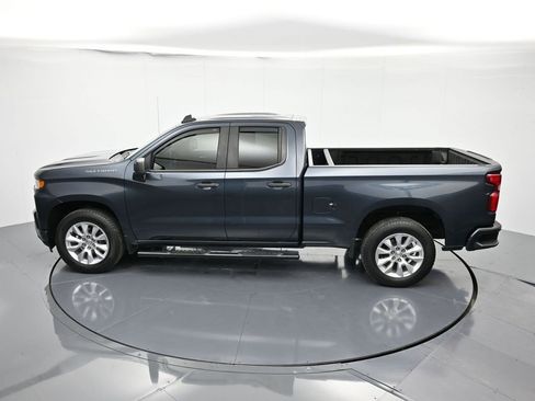 Certified 2021 Chevrolet Silverado 1500 Custom image 33