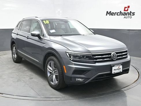 Used 2018 Volkswagen Tiguan SEL Premium AWD/4WD image 1