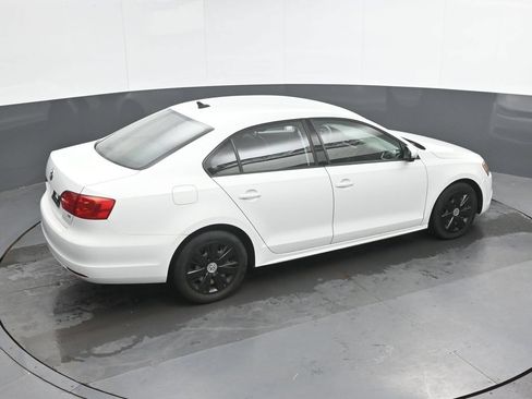 Used 2014 Volkswagen Jetta SE FWD image 22
