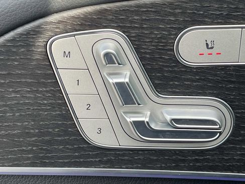 Certified 2025 Mercedes-Benz GLE 350 4MATIC image 19