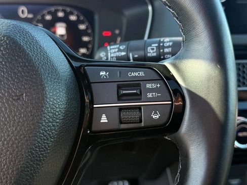 Used 2024 Honda Civic Sport Touring image 11