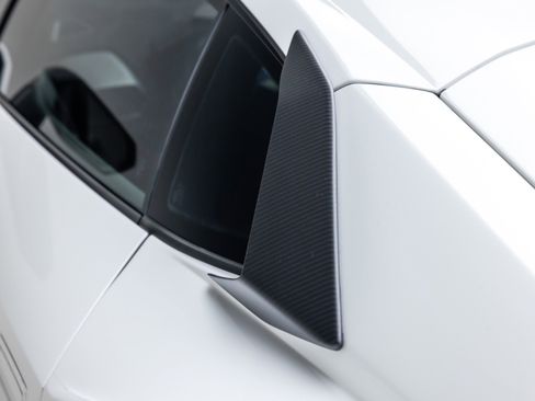 Used 2022 Lamborghini Huracan STO image 20